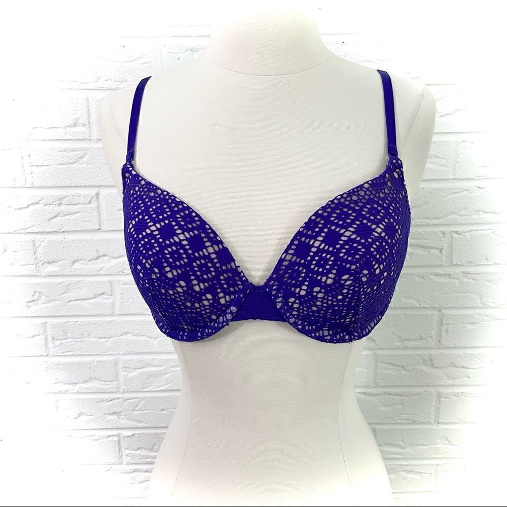Victoria’s Secret Lined Perfect Coverage Blue Mesh Lace Bra Size 34C
